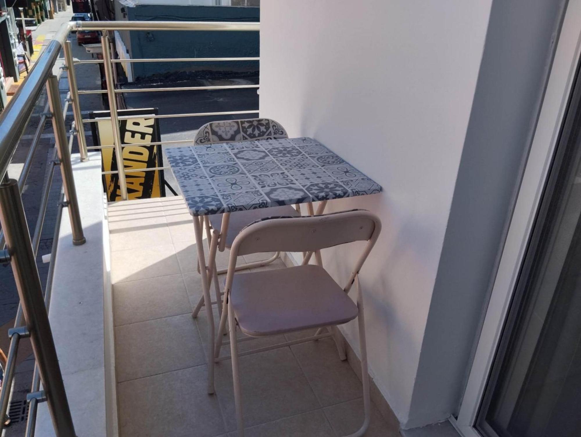 Lilian'S Seaview-Party Street-Youth Studios Rhodes City Exterior foto